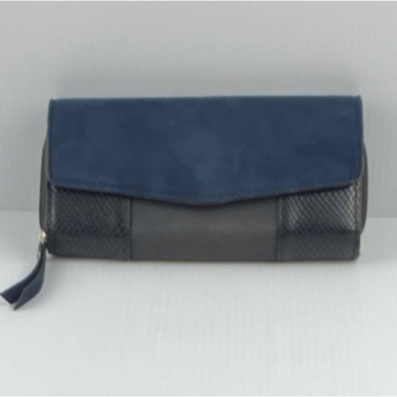 Bentley Handbags - Bentley Leather Wallet Pocketbook Suede